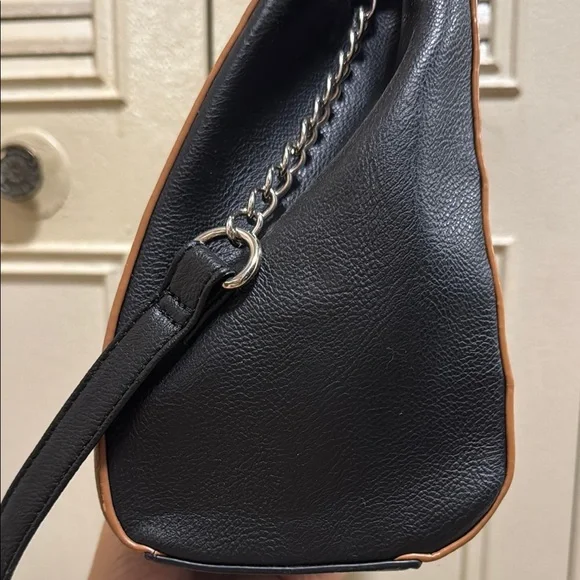 Nine West 🤍 NWOT- Brown and White Leather Handbag with Shoulder Strap - Picture 4 of 6